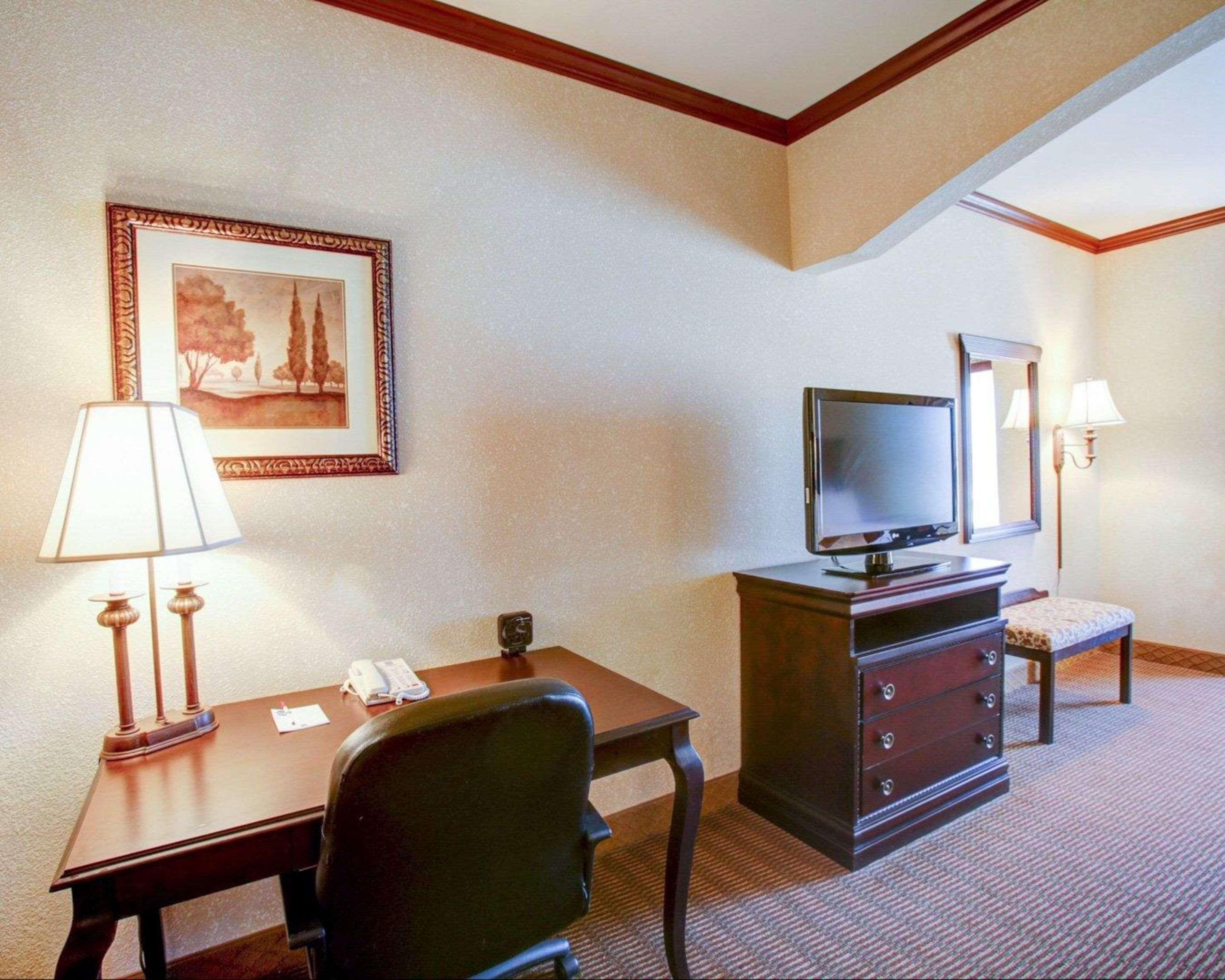 Comfort Suites University Drive College Station Zewnętrze zdjęcie