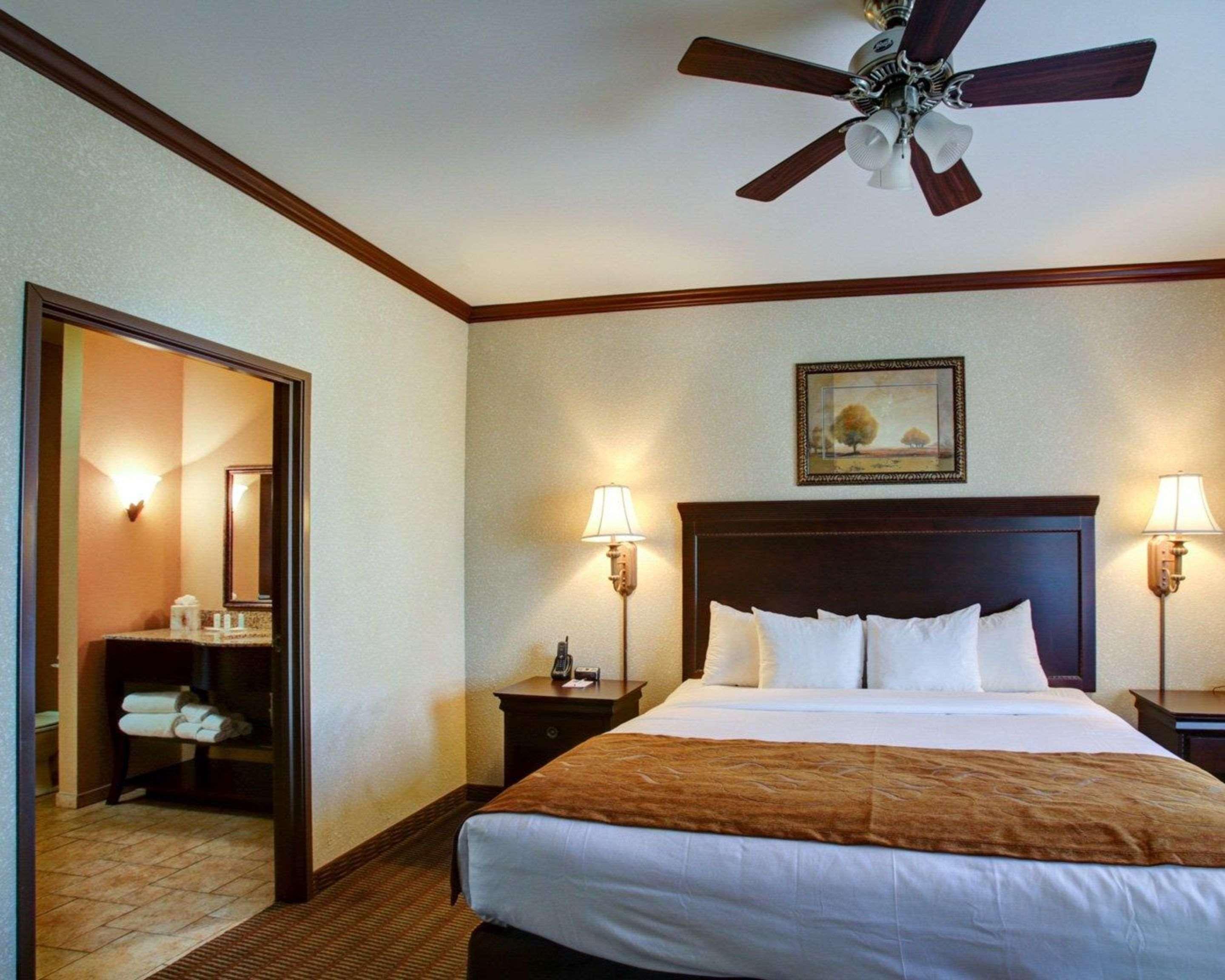 Comfort Suites University Drive College Station Zewnętrze zdjęcie